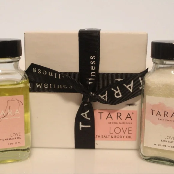 Tara’s aroma wellness Love’s The salt and body oil set 2 oz bottles Brand NEW - Picture 4 of 8